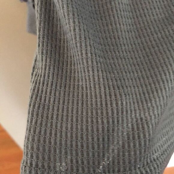 New Miholl Soft waffle long sleeve top with lace sleeves. Size S - Picture 7 of 9